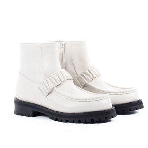 Andrea Loafer Boots Cream